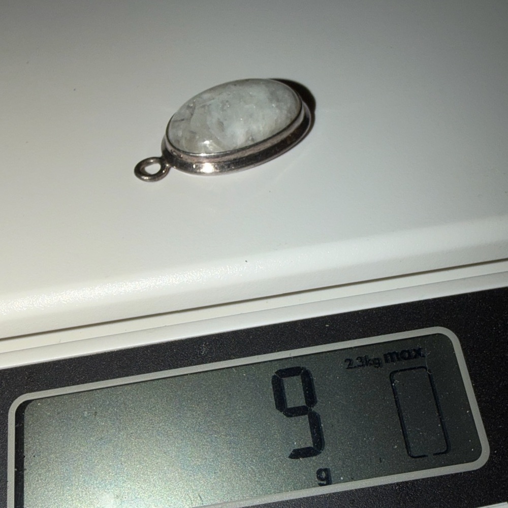 Y2K never worn Sterling Silver Moonstone? Oval Pendant stunning - Picture 6 of 6